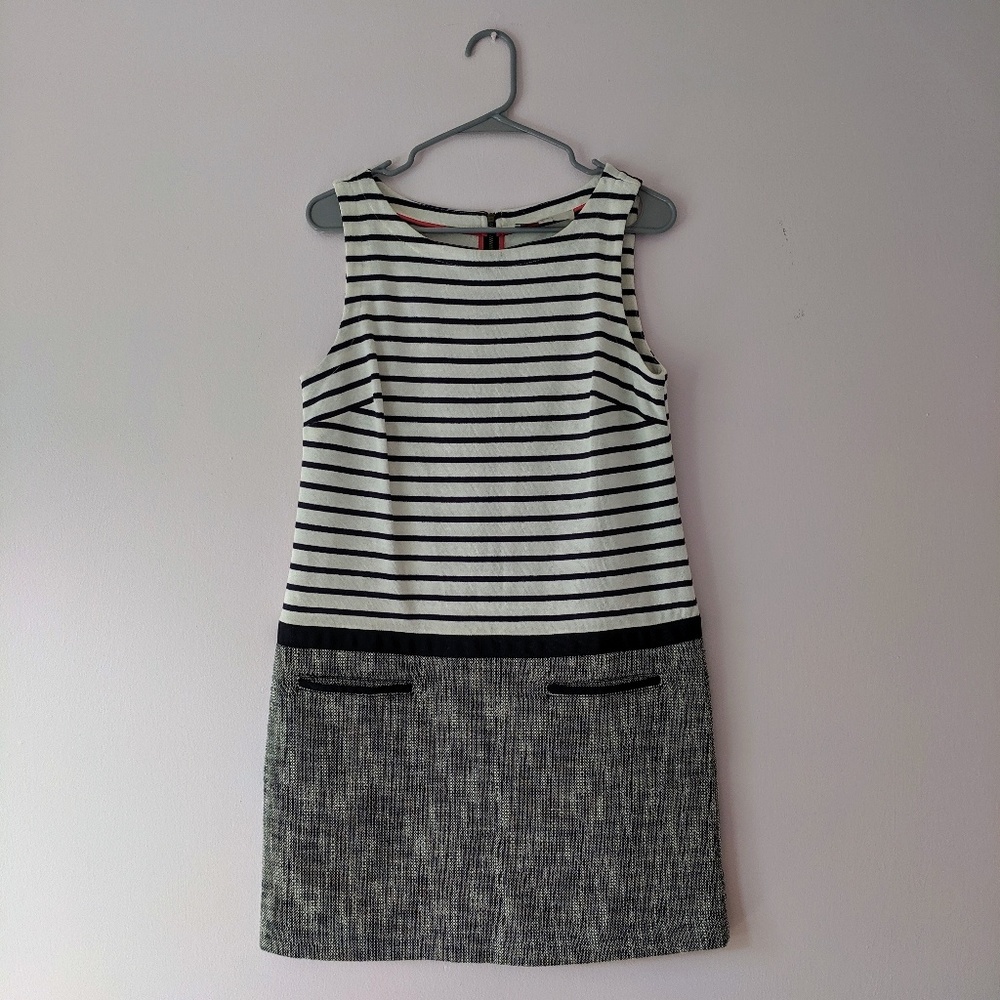 LOFT Sleeveless Tweed Shift Dress With Pockets